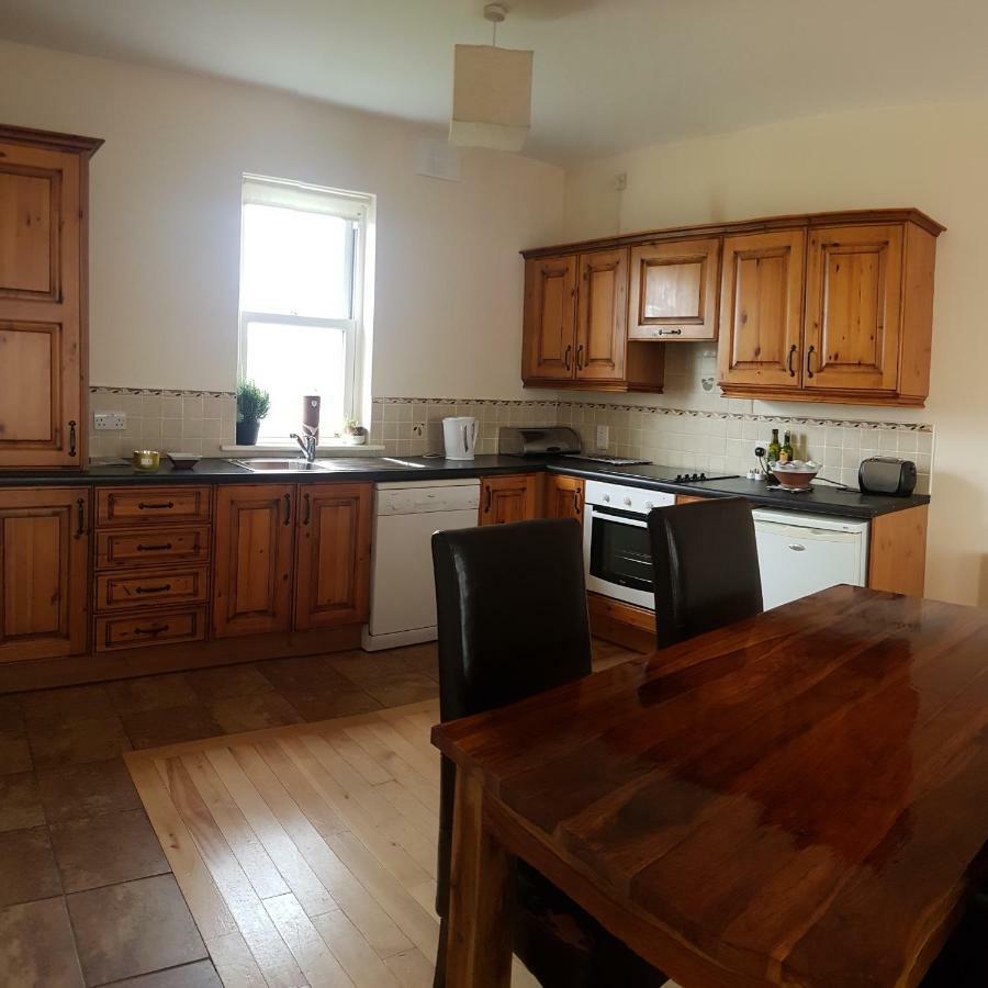 7 Doolin Court Villa Екстериор снимка